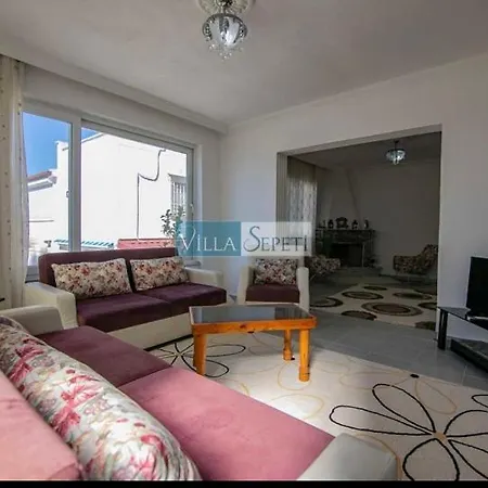Eska Villa