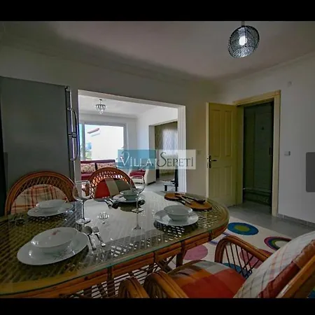 Eska Villa